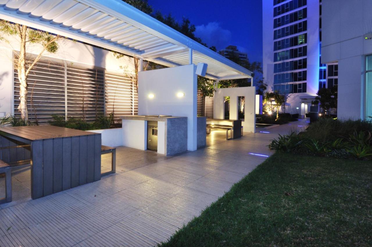 Orchid Residences - Hr Surfers Paradise Gold Coast Exterior photo
