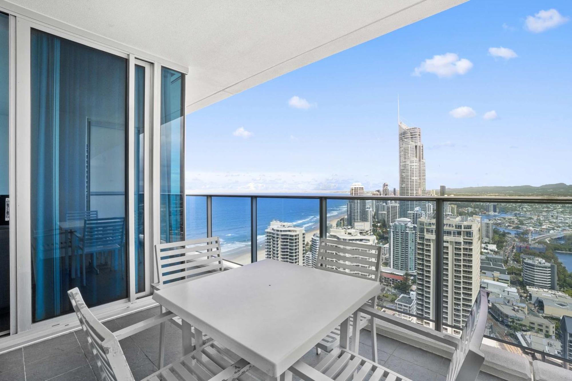 Orchid Residences - Hr Surfers Paradise Gold Coast Room photo