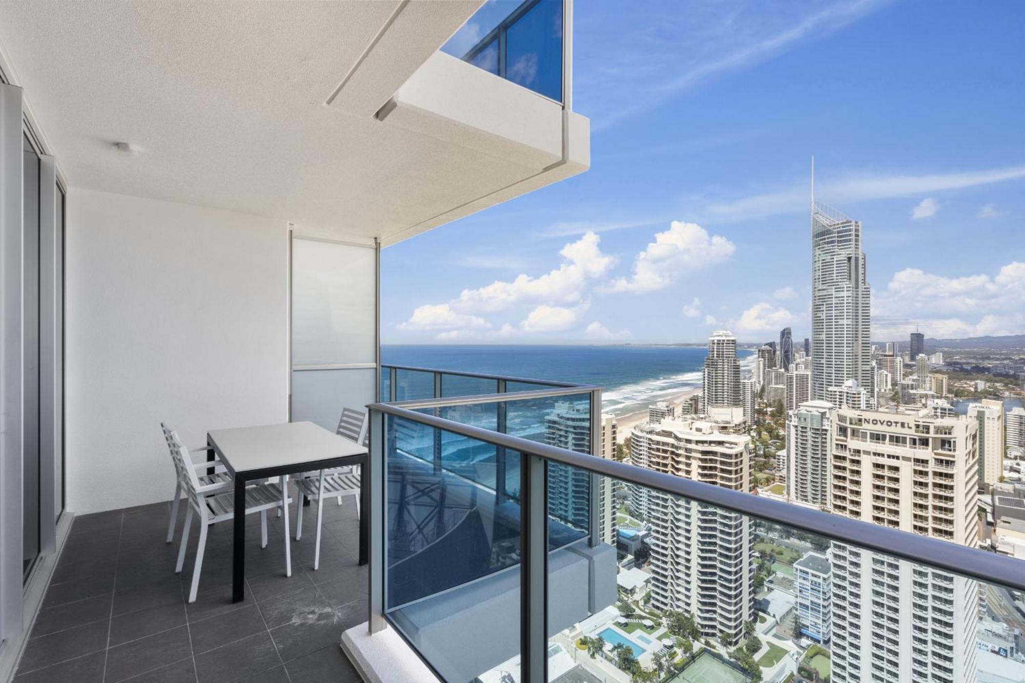 Orchid Residences - Hr Surfers Paradise Gold Coast Room photo